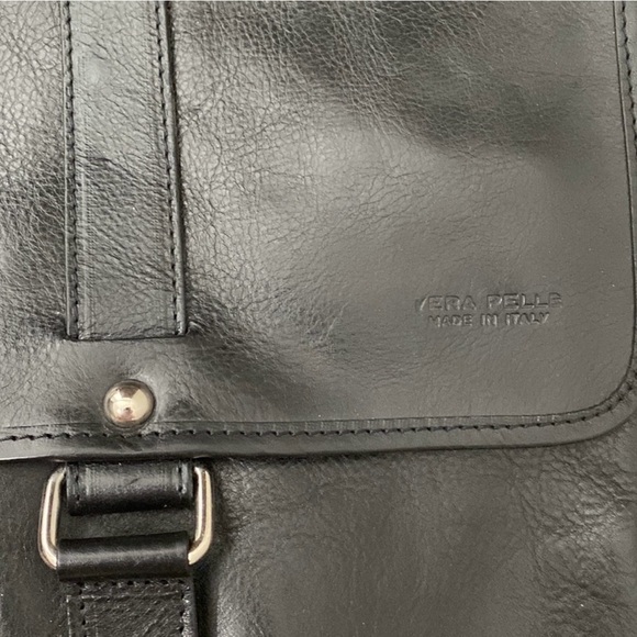 VERA PELLE Black Leather Crossbody Purse Bag - Picture 2 of 8